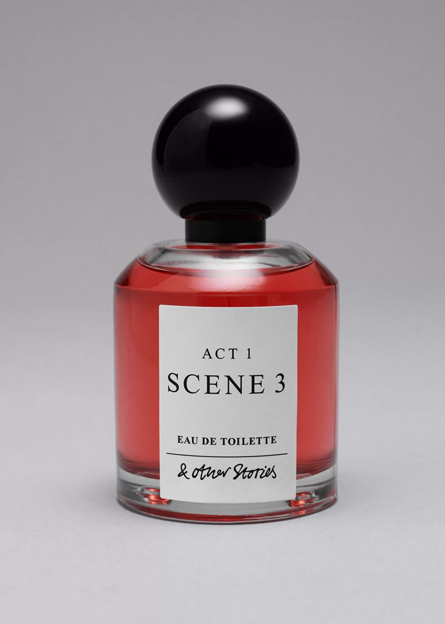 Sale & Other Stories Akt 1, Scene 3 Eau De Toilette Akt 1 Scene 3