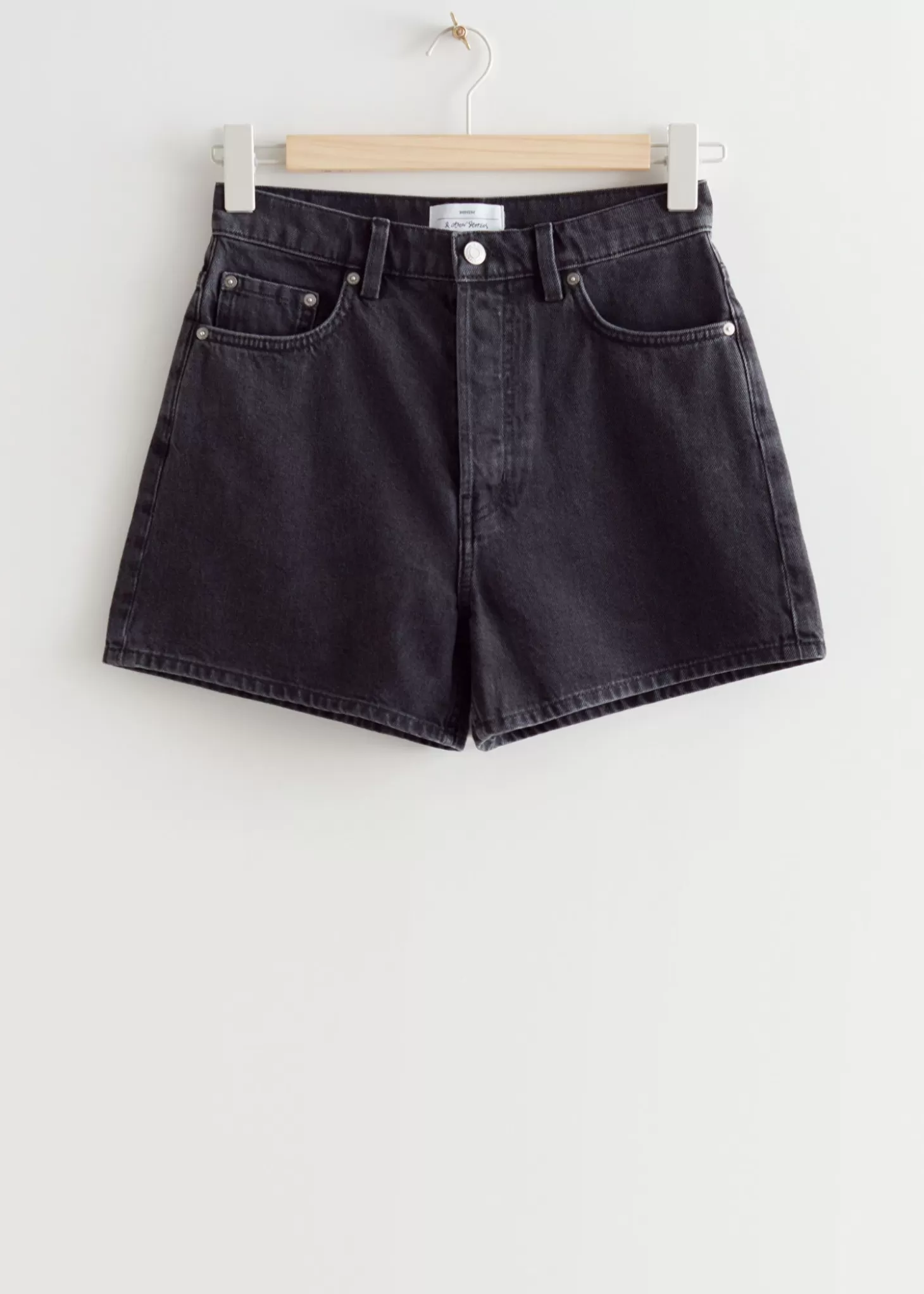 Best & Other Stories Denimshorts Med Hoj Talje Sort