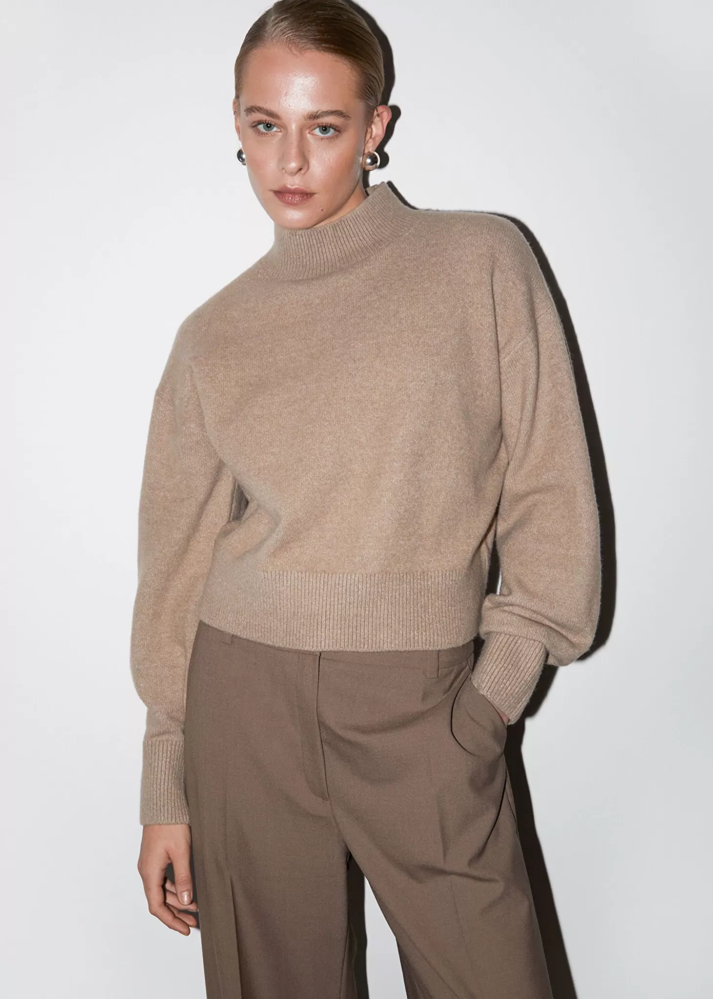 Outlet & Other Stories Mock-Neck Sweater Karamel