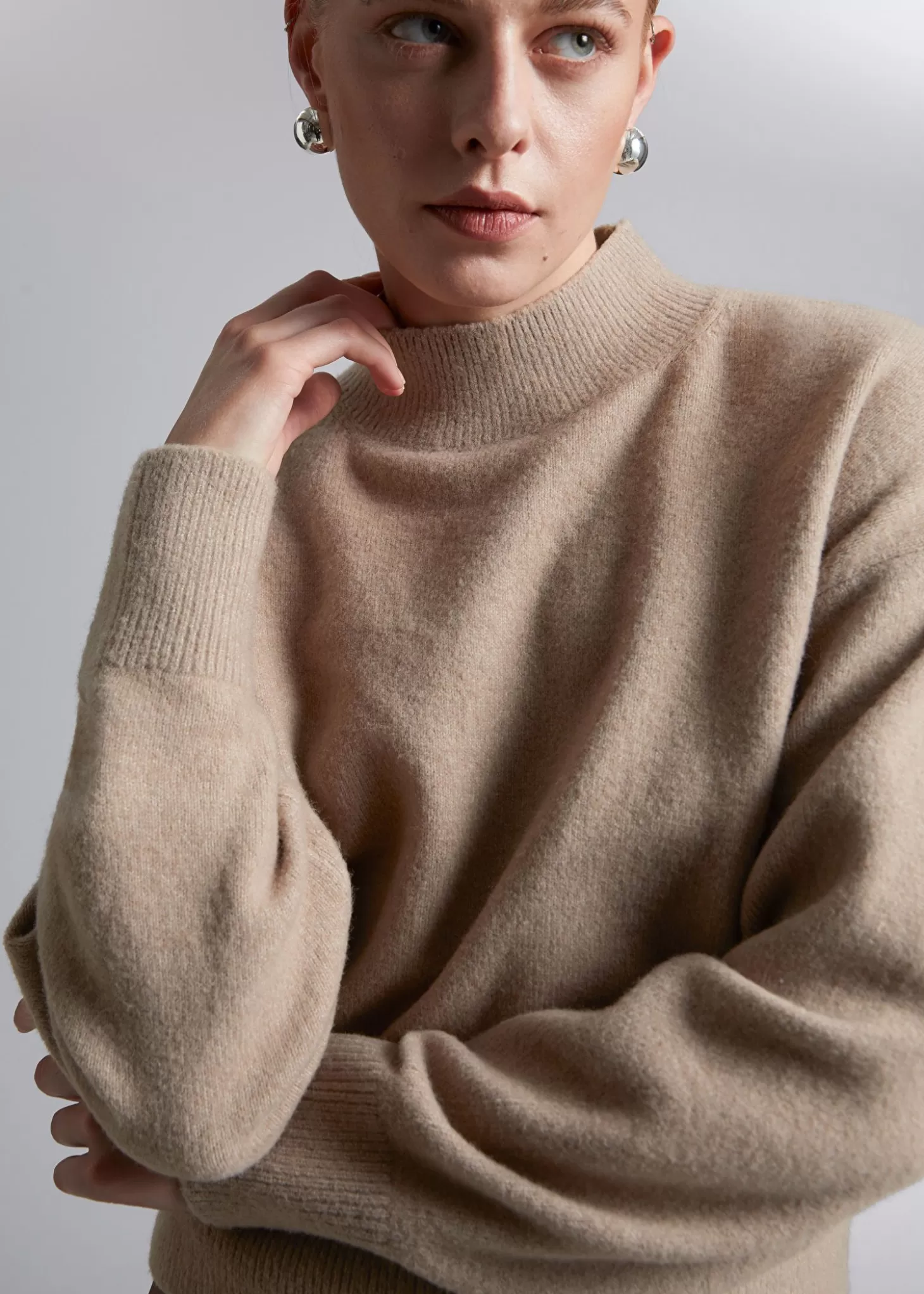 Outlet & Other Stories Mock-Neck Sweater Karamel