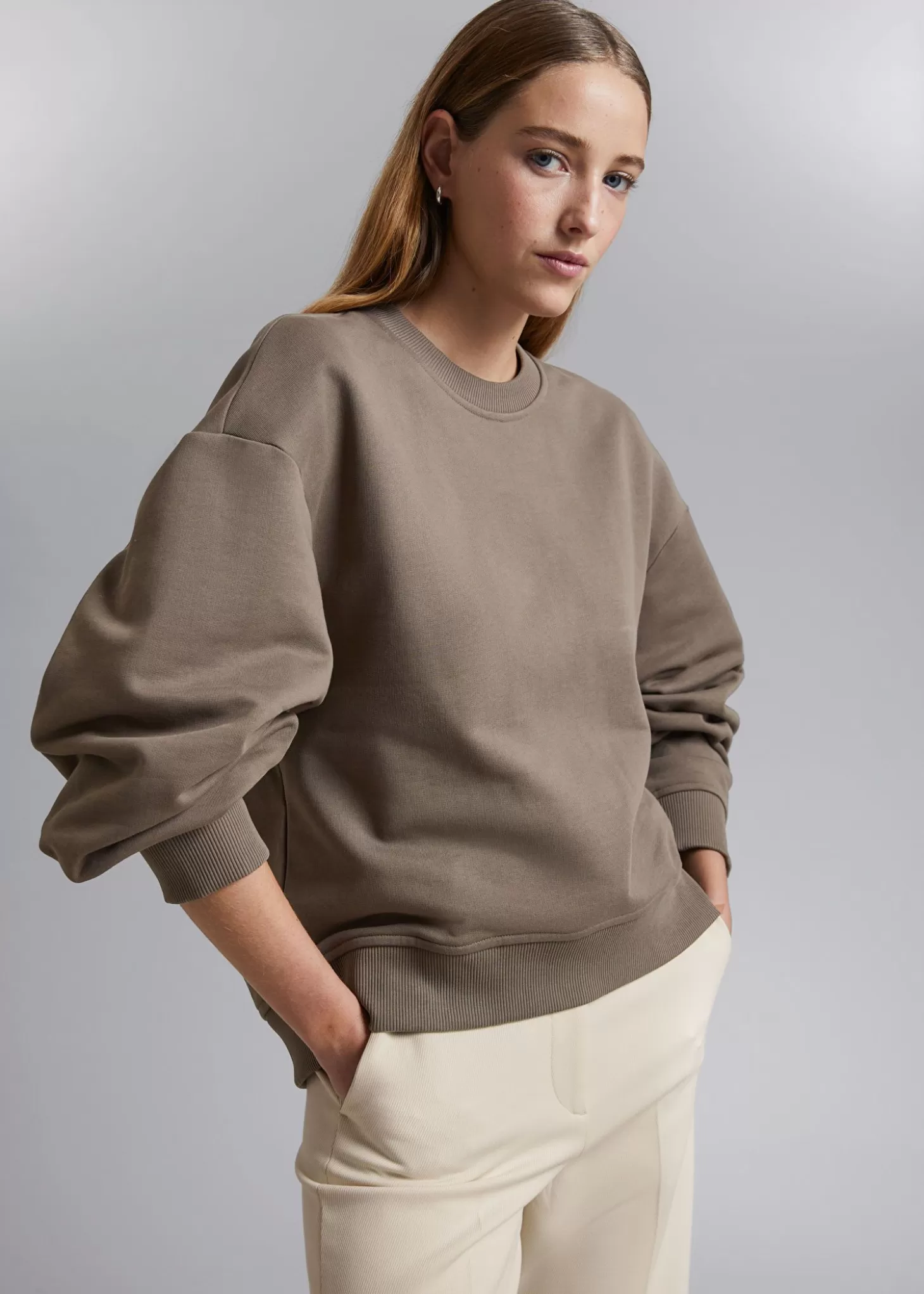 Store & Other Stories Oversized Sweatshirt Muldvarp