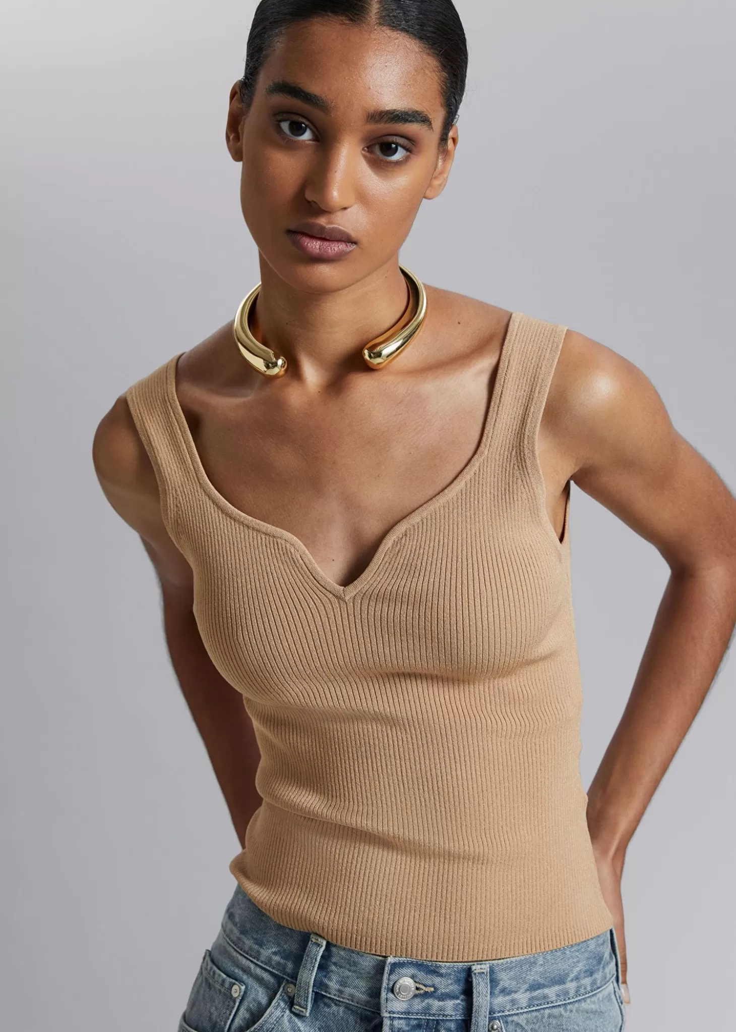 Fashion & Other Stories Sweetheart-Neck Tanktop Stovet Beige